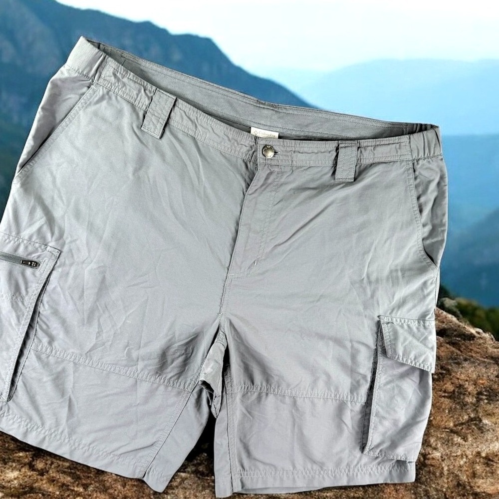 Columbia Shorts Men 40 Gray Cargo Hiking Fishing Performance Trail Nylon Guide